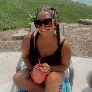 Meet your Posher, Jessie